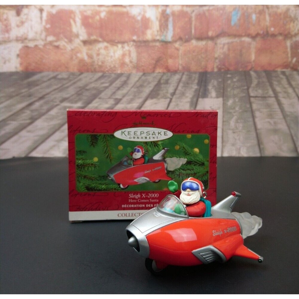 Vintage Decorative Collectible Hallmark Keepsake Ornament Sleigh X-2000
